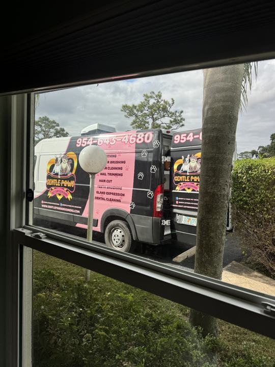 The Gentle Paws van